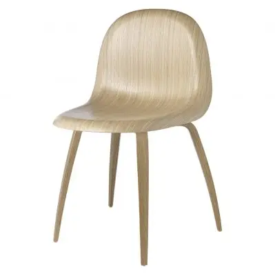 Krzesło Beetle 3D dąb lakierowany Gubi