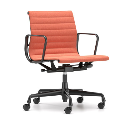 Krzesło biurowe Aluminium EA 118 tkanina Cosy 2 Rusty Orange - podstawa czarna Vitra