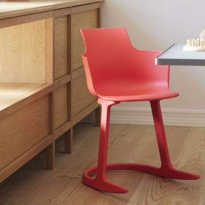 Social Tilt Red Ergonomic Chair Varier