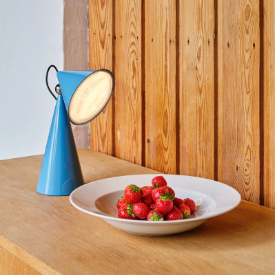 Lampa bezprzewodowa Pose jasnoniebieski Tom Dixon