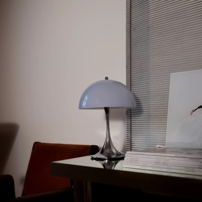 Lampa przenośna Panthella Originals 250 niebiesko-szara Louis Poulsen
