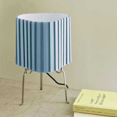 Lampa stołowa Canelé niebieska HAY