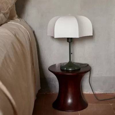 Lampa stołowa Poem zielona Ferm Living