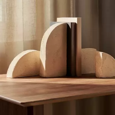 Podpórki do książek Shape 4 szt. żółte Ferm Living