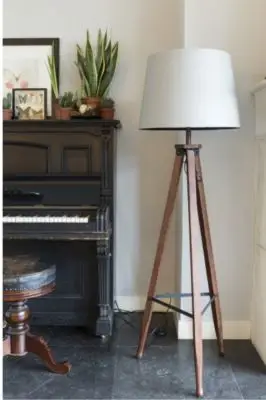 LAMPA PODŁOGOWA RIF DUTCHBONE