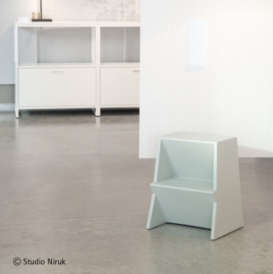 Stołek Mono jasnoszary Richard Lampert