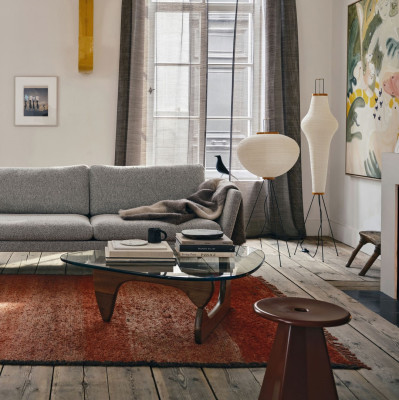 Stolik kawowy Noguchi orzech Vitra