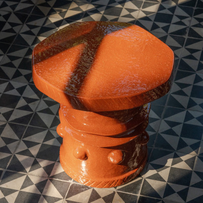 Stolik okazjonalny Clara czerwony Serax