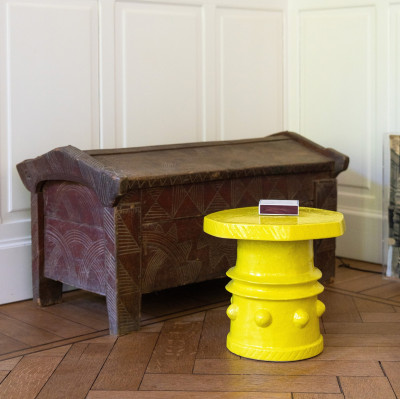 Stolik okazjonalny Clara żółty Serax