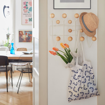 Wieszak ścienny Hang it all White, pine Vitra