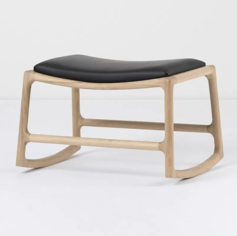 Podnóżek Dębowy Dedo Tapicerowany Skórą Czarny Gazzda