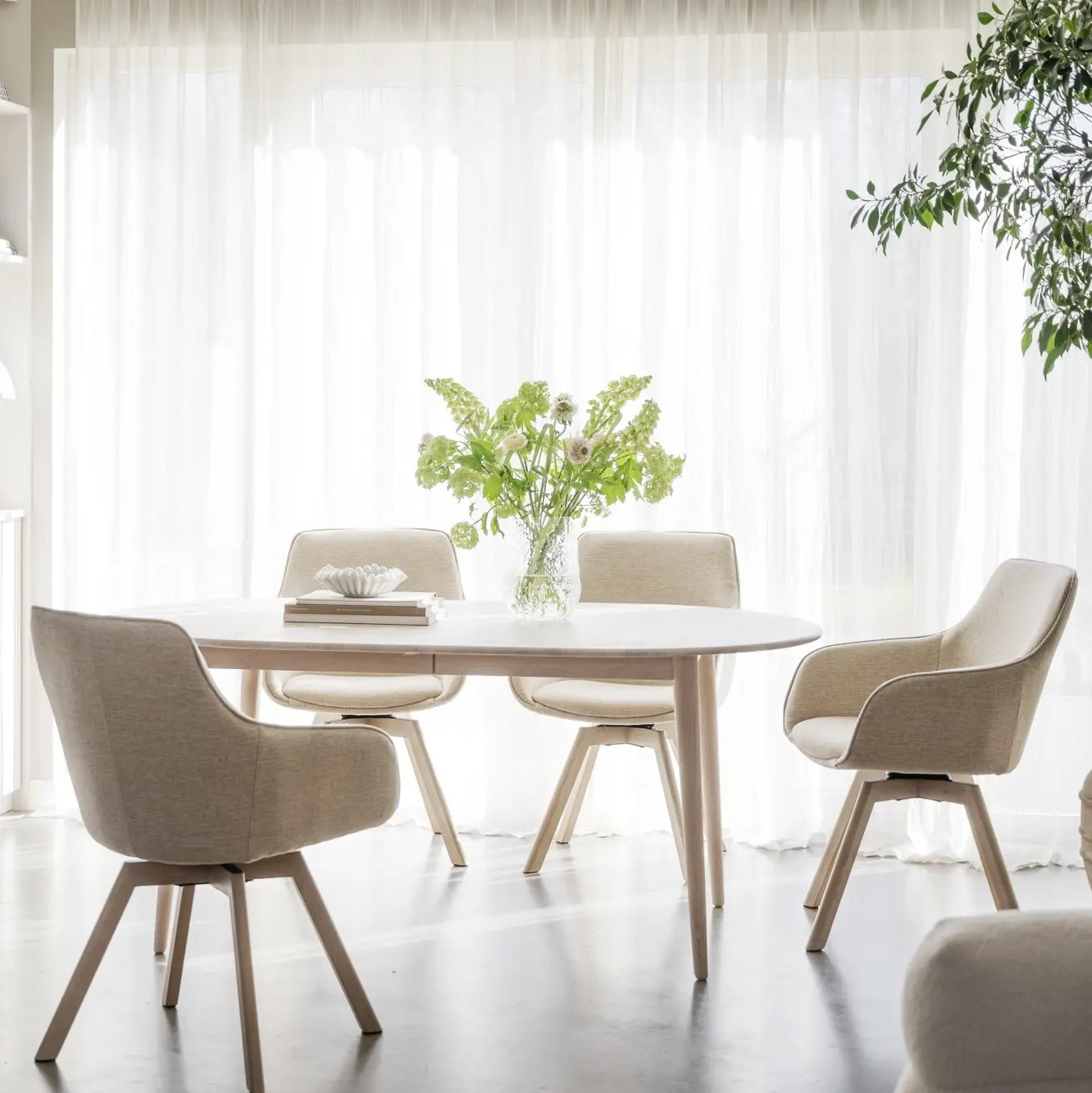 Stół Rozkładany Tyler Dąb Bielony Rowico