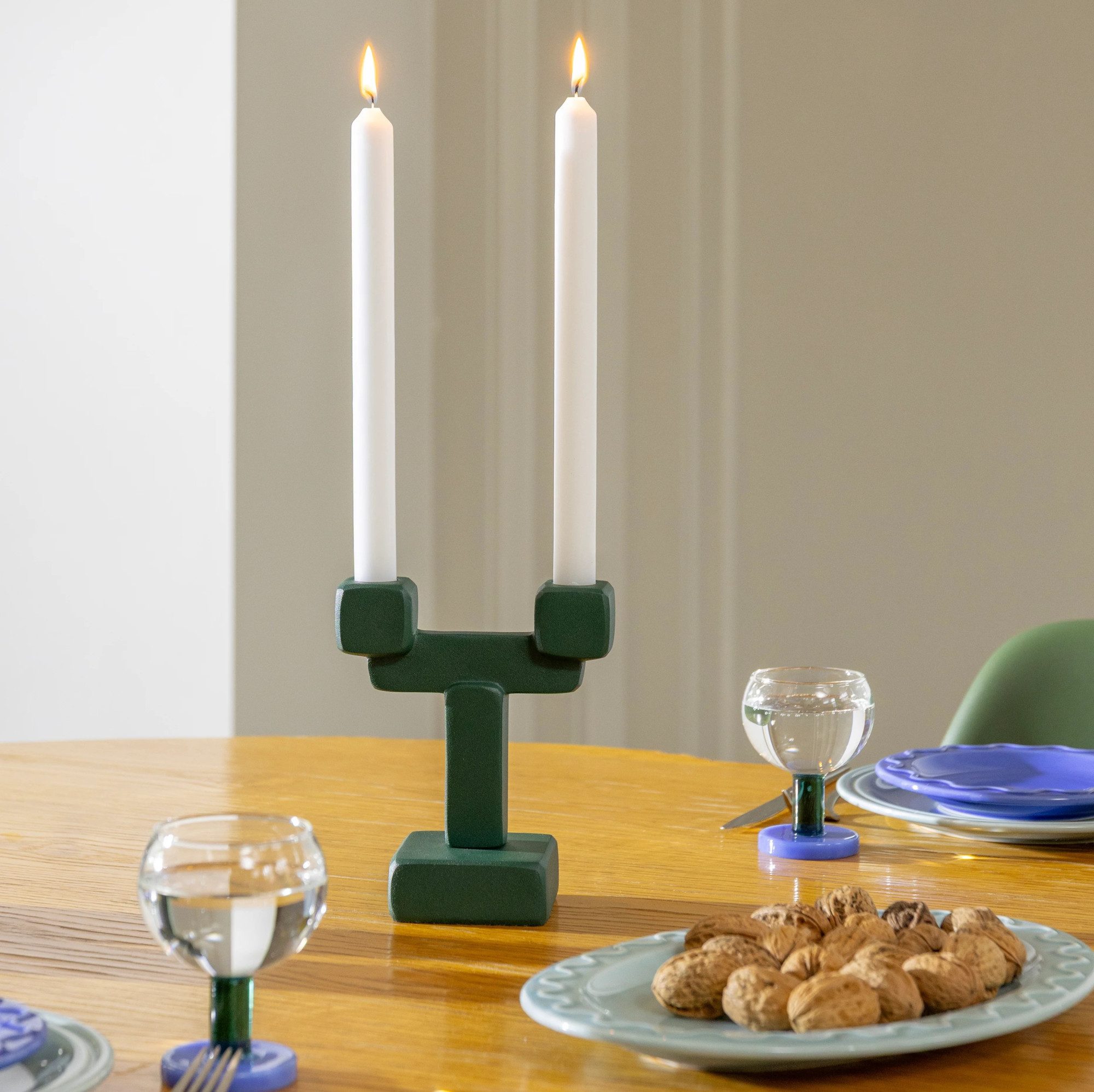 Świecznik Chunk Zielony &K Amsterdam