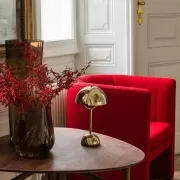 Lampa stołowa Flowerpot VP9 mosiężna Andtradition
