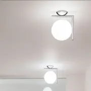 Lampa ścienna IC C-W1 chromowana Flos