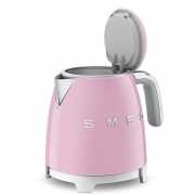Czajnik elektryczny 50's Style Mini pastelowy róż Smeg
