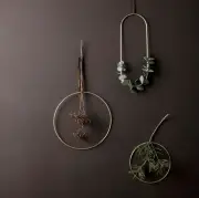 DEKORACJA WISZĄCA FRAMES FERM LIVING