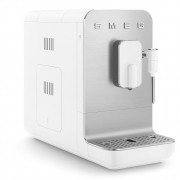 Ekspres do kawy automatyczny z dyszą parową Collezione biały Smeg
