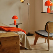 Fotel Slab naturalny dąb, czarna skóra Tom Dixon