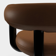 Fotel biurowy Fat brązowa skóra Tom Dixon