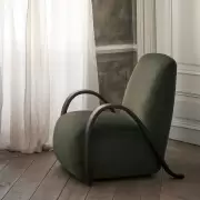 Fotel Buur ciemna zieleń Ferm Living
