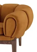 Fotel Croissant orzech Chamois Cuoio Gubi