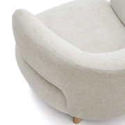 Fotel Luisa pearl chenille kave home
