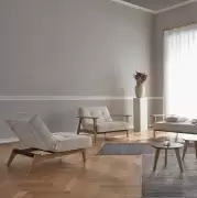Fotel rozkładany Splitback Frej dąb naturalny Boucle Off-White Innovation