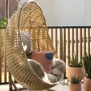 Fotel wiszący Cira naturalny kave home