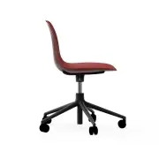KRZESŁO BIUROWE FORM CZERWONE CZARNA PODSTAWA NORMANN COPENHAGEN