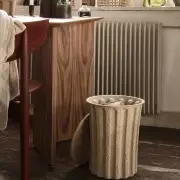 KRZESŁO HERMAN KASZTANOWE FERM LIVING