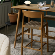 Krzesło Barowe Betty TK12 Oak-Natural Andtradition