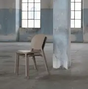 Krzesło ogrodowe Hug antracytowe Scab Design