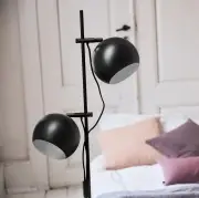 LAMPA PODŁOGOWA BALL DOUBLE CZARNA FRANDSEN