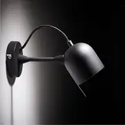 LAMPA ŚCIENNA CARLA CZARNA