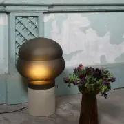 LAMPA STOŁOWA KUMO MAŁA PRZYDYMIONA SZARA-TAUPE PULPO