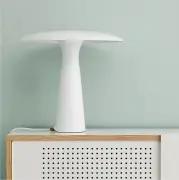 LAMPA STOŁOWA SHELTER BIAŁA NORMANN COPENHAGEN