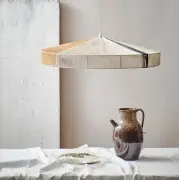 LAMPA WISZĄCA BIAŁO-ŻÓŁTA Z CZARNYM PASEM HKliving