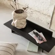ŁAWKA OBLIQUE CZARNY DĄB FERM LIVING