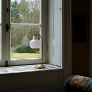 Lampa stołowa Vl Ring Crown Louis Poulsen