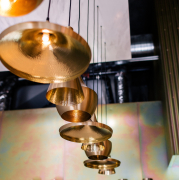 Lampa wisząca Beat Fat mosiężna Tom Dixon