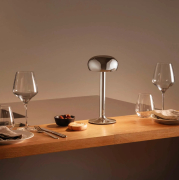 Lampa bezprzewodowa Emendo chromowana Please Wait to be Seated