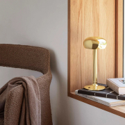 Lampa bezprzewodowa Emendo mosiężna Please Wait to be Seated