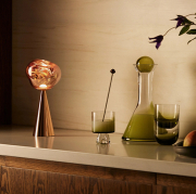 Lampa bezprzewodowa Melt miedziana Tom Dixon