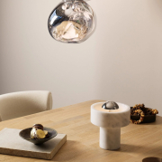 Lampa bezprzewodowa Stone srebrna Tom Dixon
