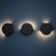 Lampa Ścienna Rotate Czarna Frandsen