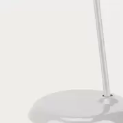 Lampa podłogowa Kaiser Idell 6556-F biała Fritz Hansen