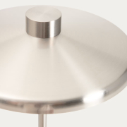 Lampa podłogowa Nuvira srebrna Kave Home