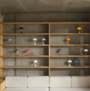 Lampa przenośna Panthella 160 Portable zielona Louis Poulsen