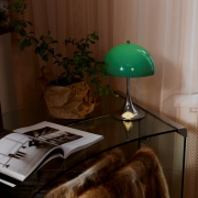 Lampa przenośna Panthella Originals 250 zielona Louis Poulsen